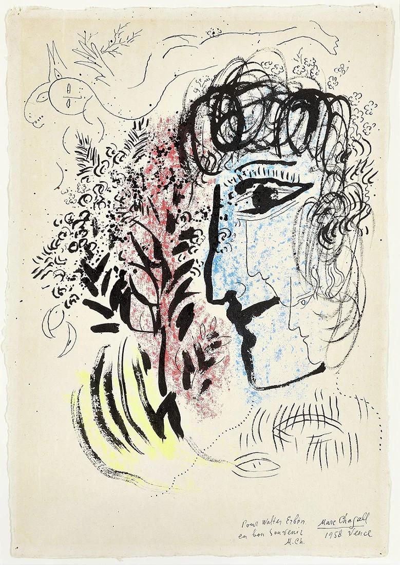 Marc Chagall, „Selbstportrait“, 1958, Tusche und Farbkreide auf Papier, 42,5 x 29 cm, signiert: Marc Chagall, 1958 Vence, Widmung: Pour Walter Erben en bon souvenier M. Ch., Provenienz: Privatsammlung Deutschland, Geschenk des Künstlers, seither in Familienbesitz, Foto: Galerie Susanne Bauer, Bildrecht Wien